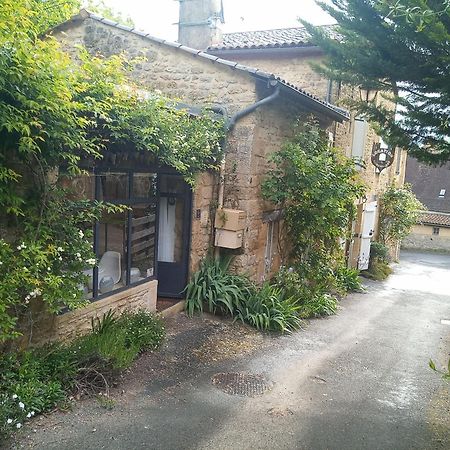 Chambre Du Sabotier - Studio Troglodytique - A 100 M Baignade En Riviere - Location De Canoe - Circuits Cyclo - Aire De Pique-Nique - 3 Restaurants Castelnaud La Chapelle Eksteriør billede